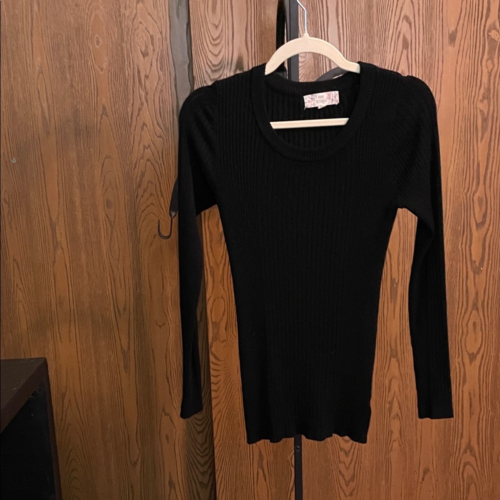 Pink Republic Black Ribbed Long Sleeve Top